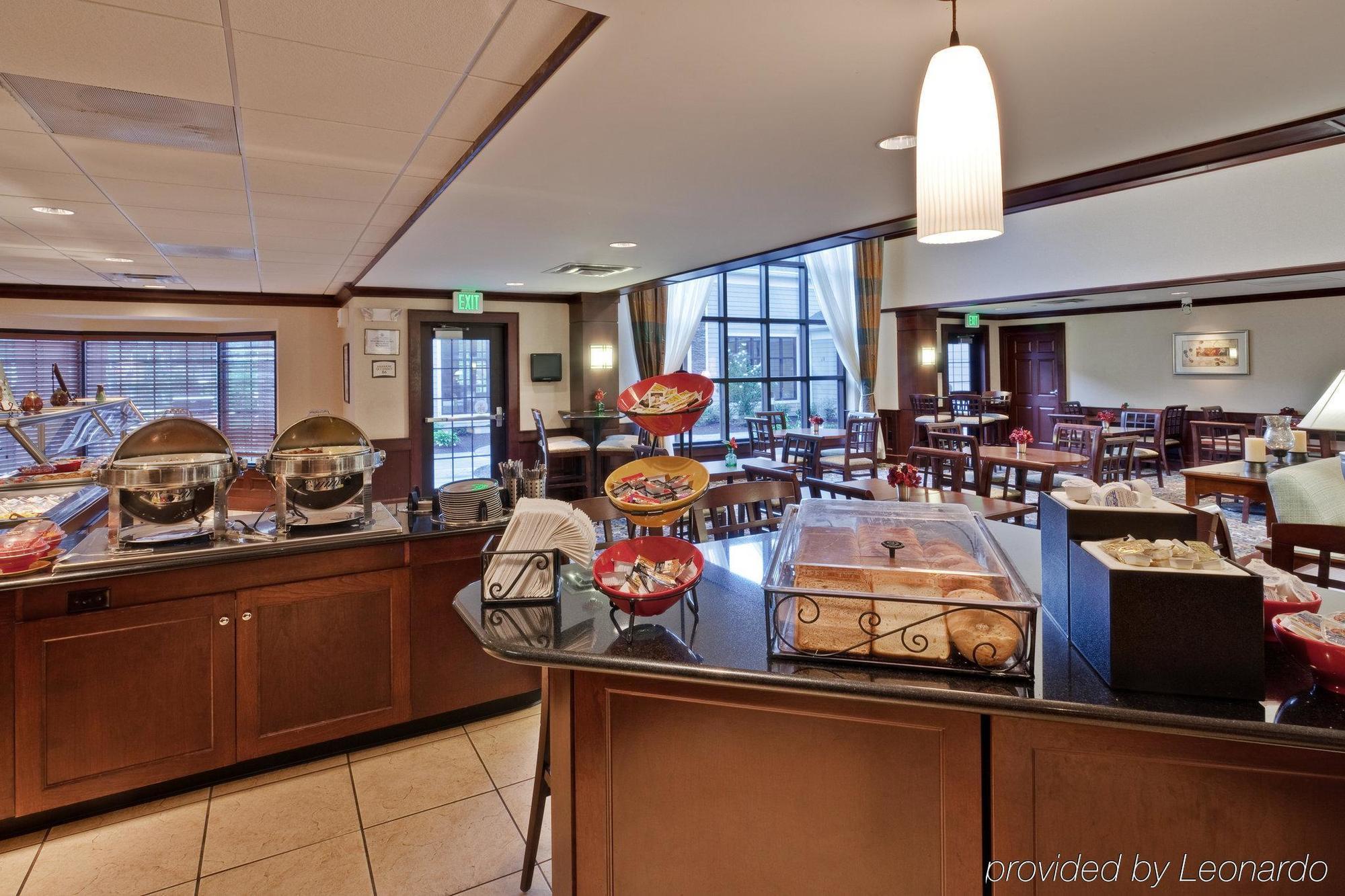 Hawthorn Suites By Wyndham Williamsville Buffalo Airport Restoran fotoğraf